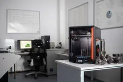 Prusa CORE One CoreXY 3D-Drucker mit geschlossenem Bauraum