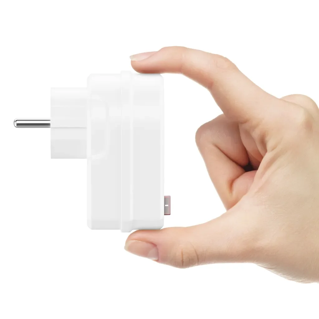 deleyCON Steckdosenadapter mit Schalter Schuko 16A 3680W Weiß