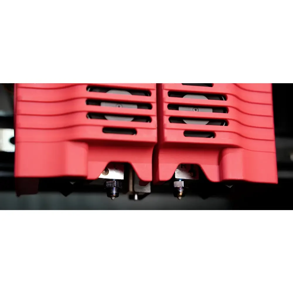 Raise3D E2 CF 3D-Drucker für Carbonfaser-Verbundfilamente